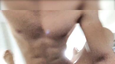 【dudu】最新约炮大神高颜值反差留学生火辣白人大洋马，刚分手短发闷骚女，调教黑丝性瘾御姐真实自拍 (1)